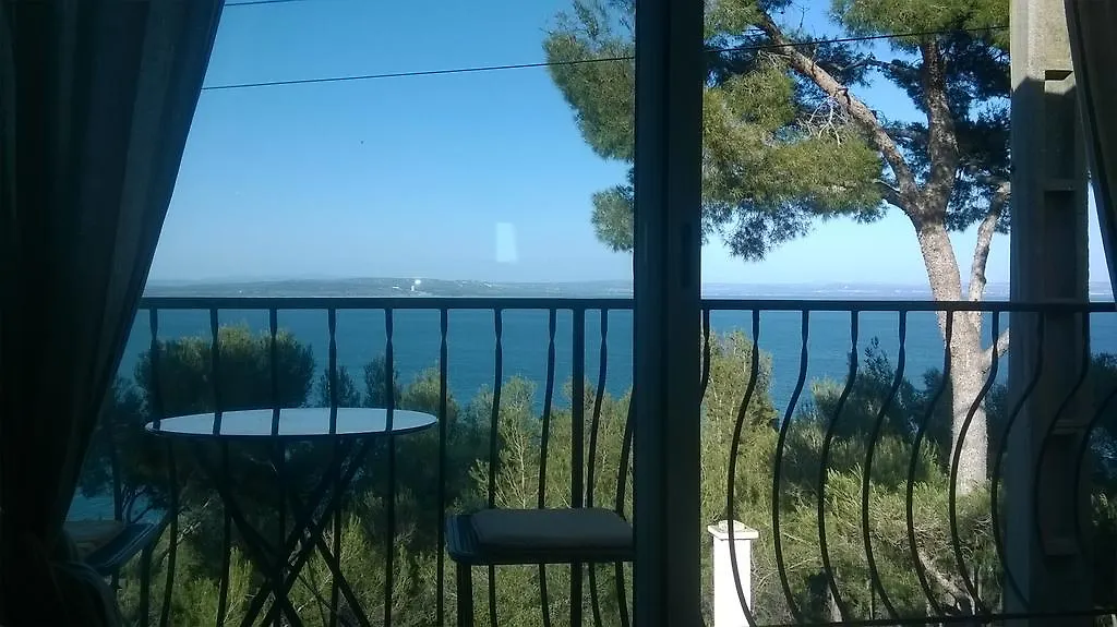 Chambre en Provence Istres France